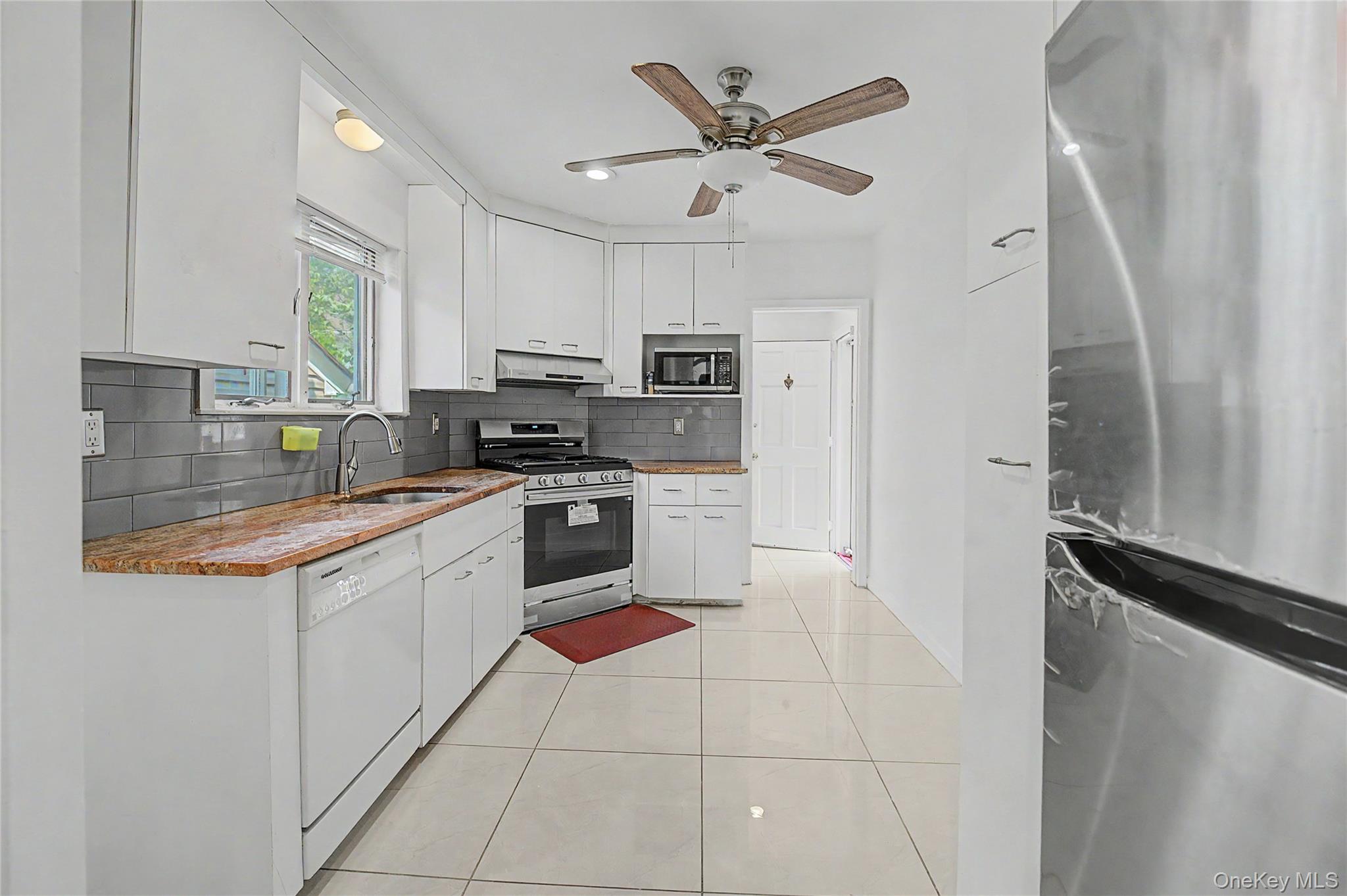 29 Holland Avenue — photo 6
