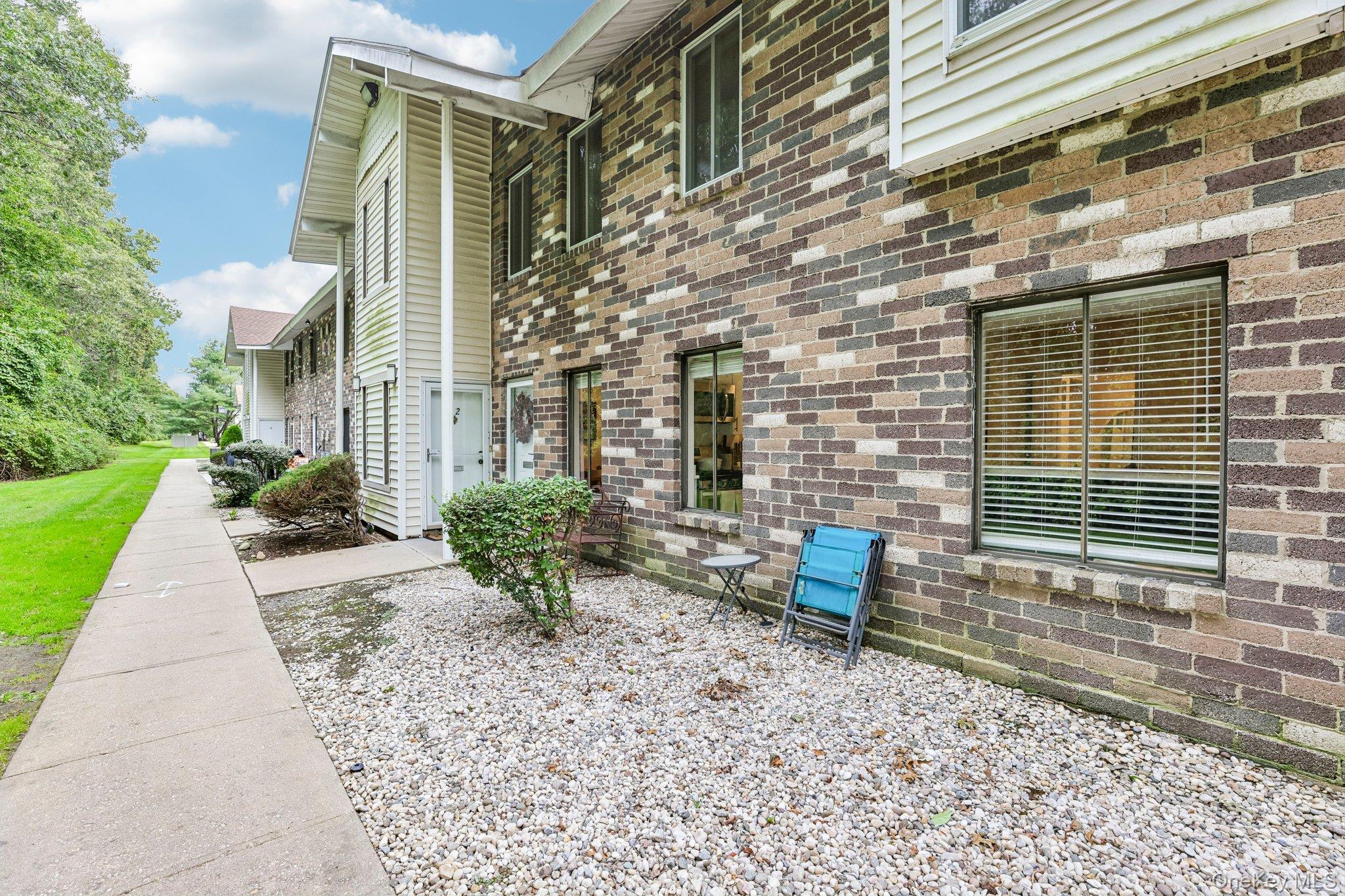 1 Houston Court #H1 — photo 2