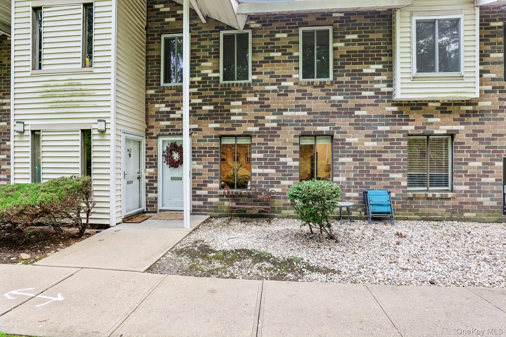 1 Houston Court #H1, Coram