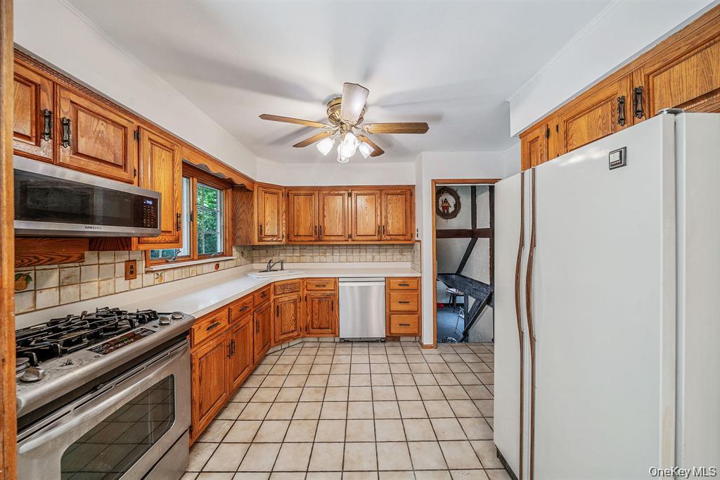 34 Gristmill Lane — photo 8
