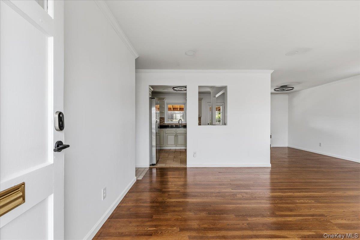 4 Cecil Place — photo 3