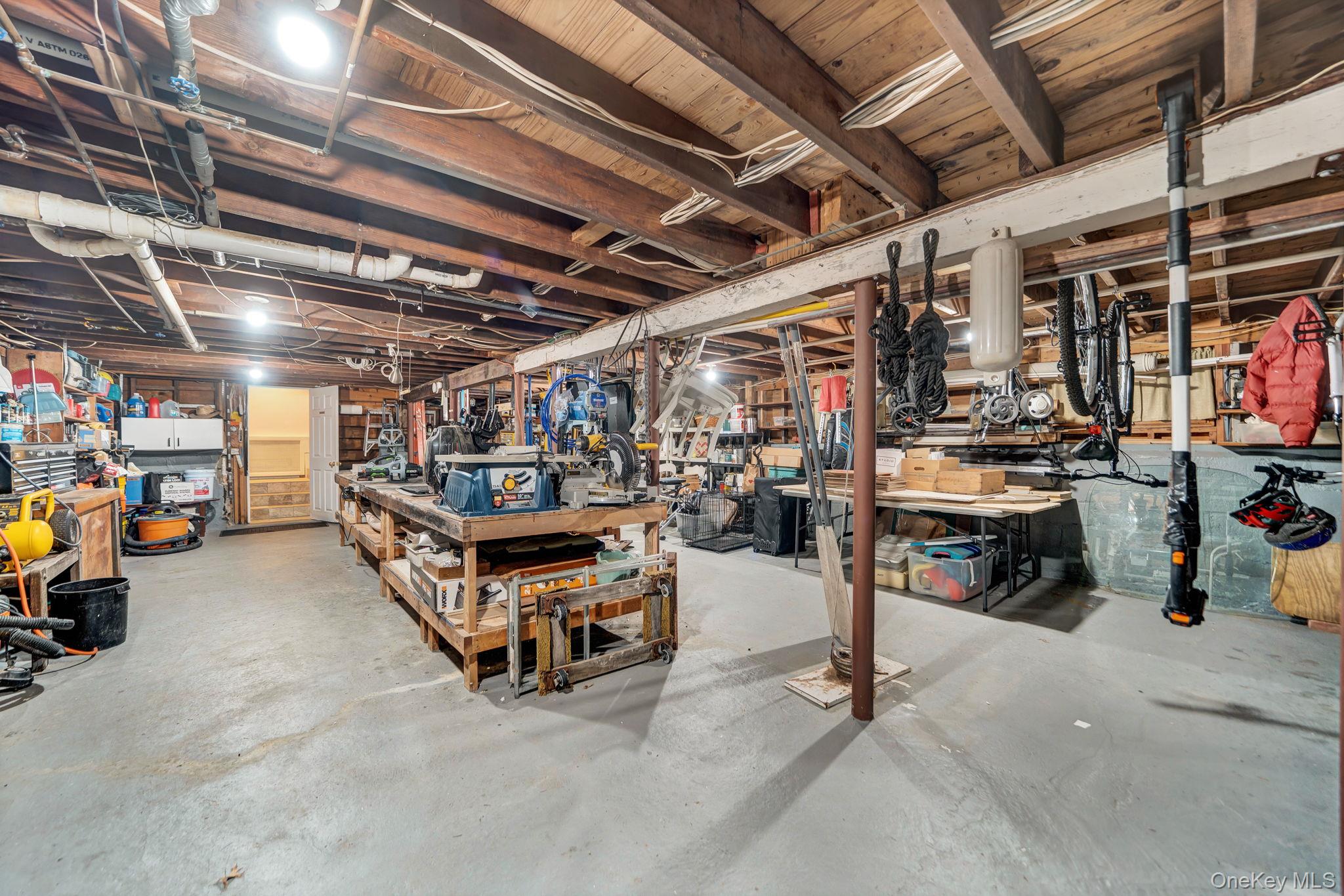 2660 Riverside Drive — photo 45