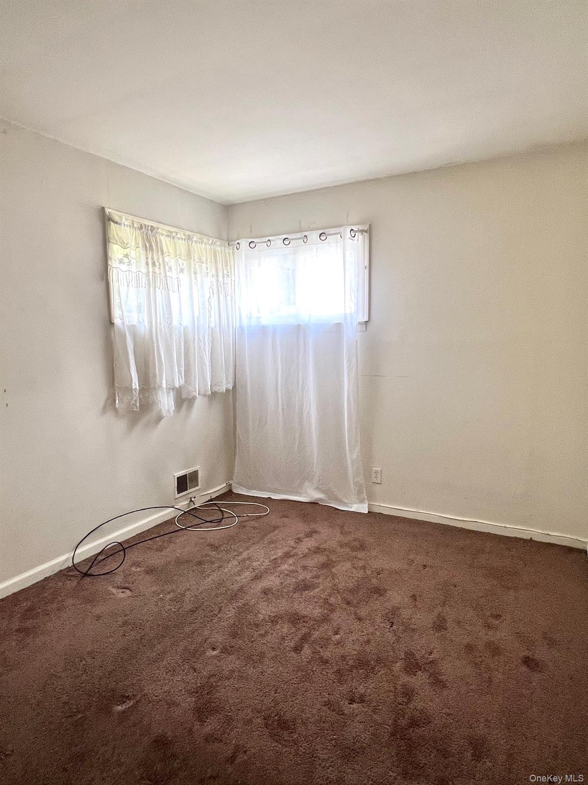 1656 Thompson Drive — photo 6