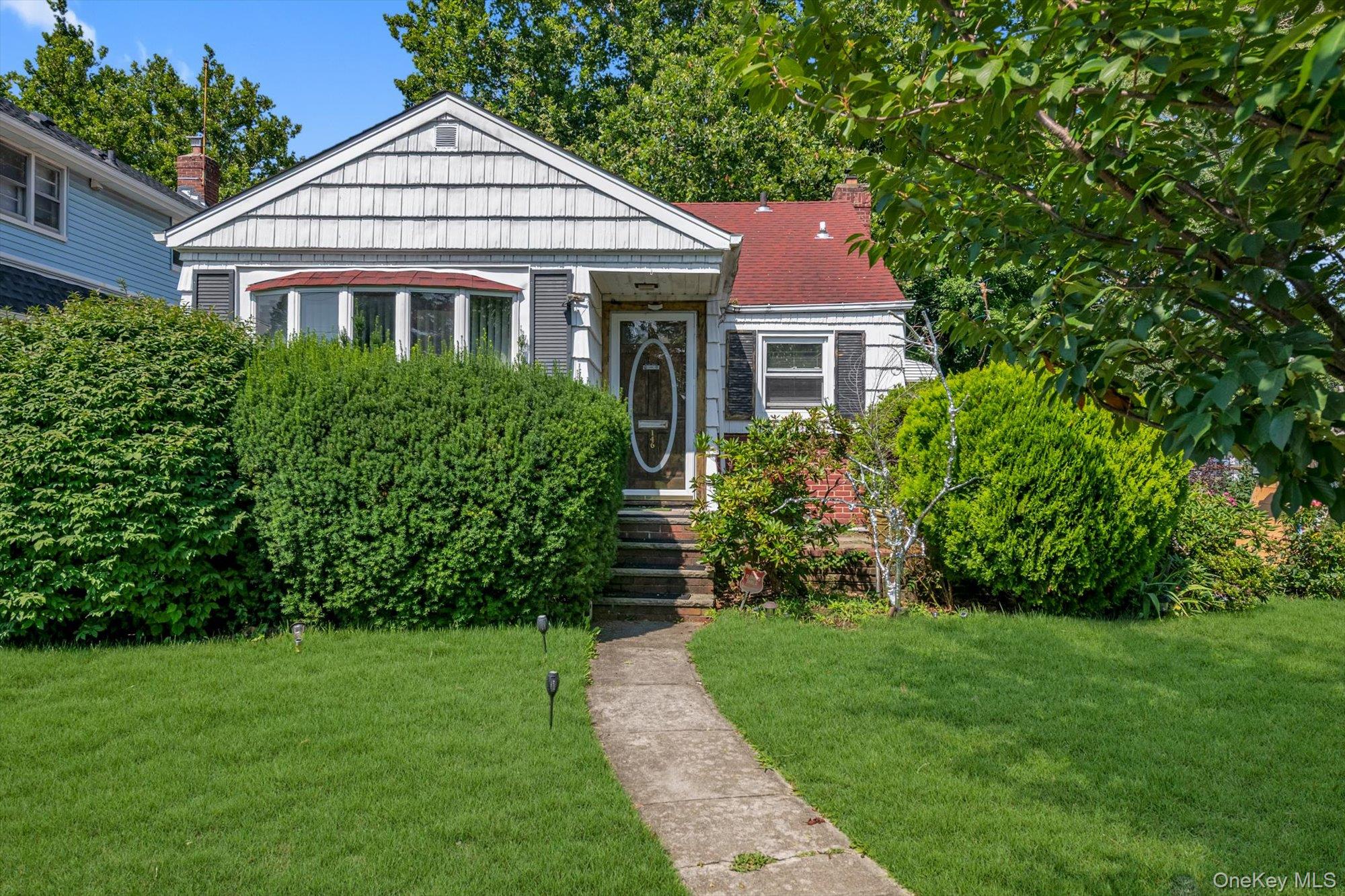 146 Claflin Boulevard, Franklin Square