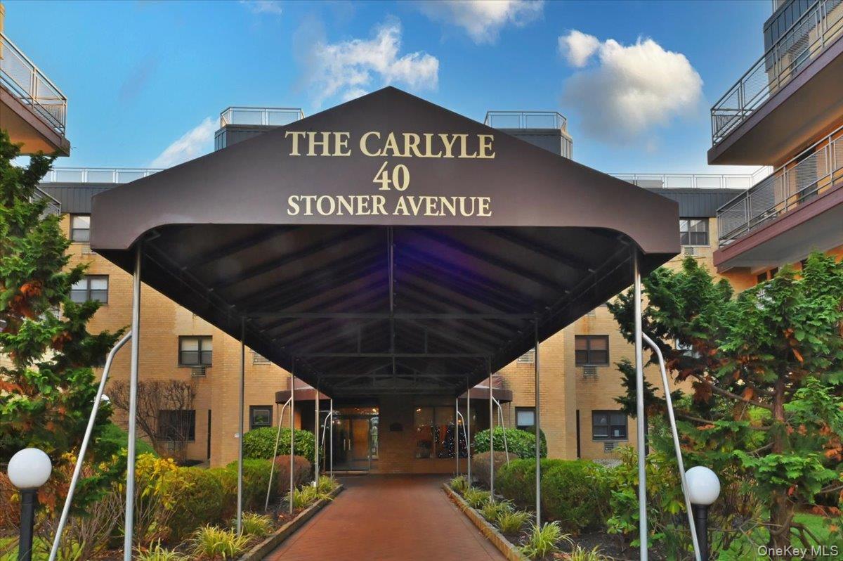 40 Stoner Avenue #2F, Great Neck