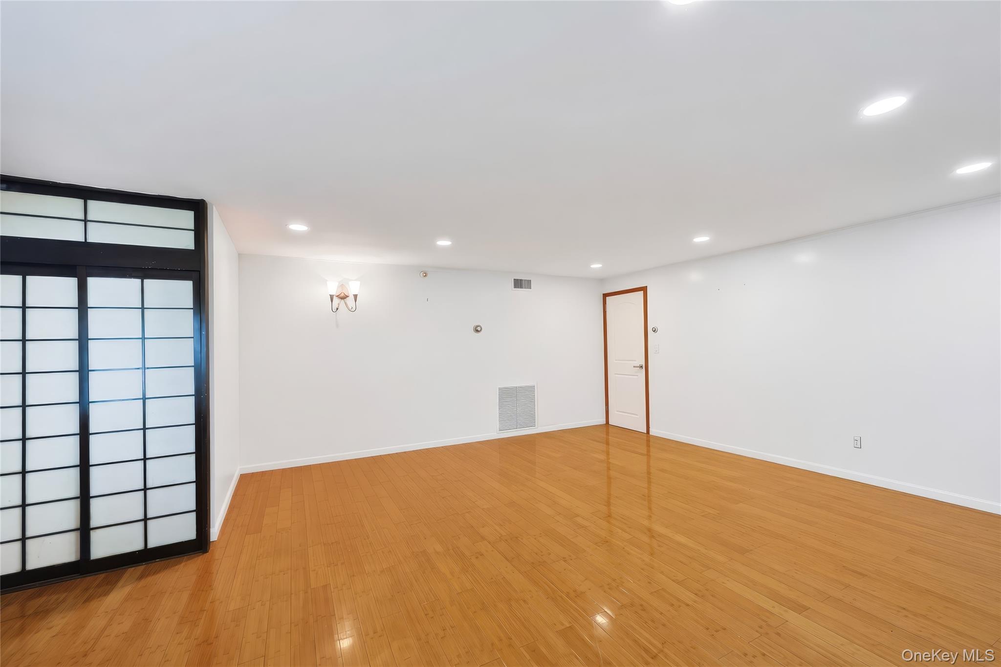 9 Talbot Drive — photo 37