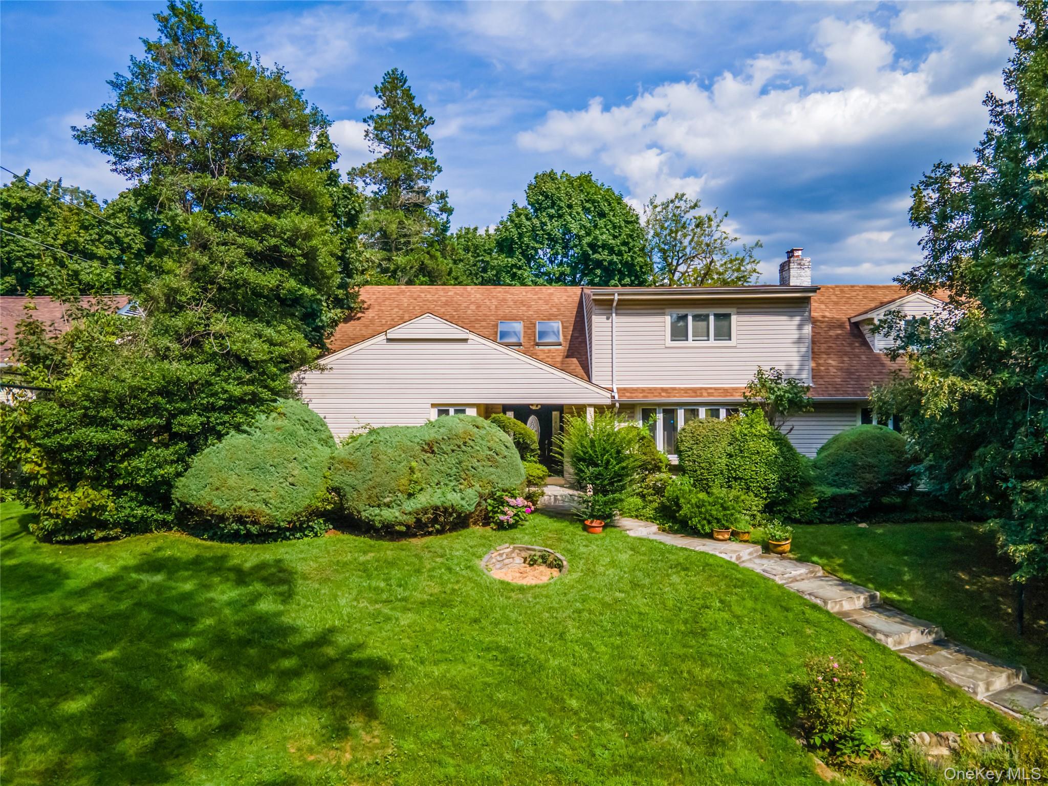 9 Talbot Drive, Great Neck