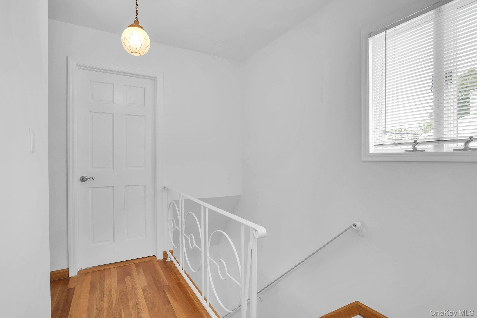 7 Tomkins Court — photo 27