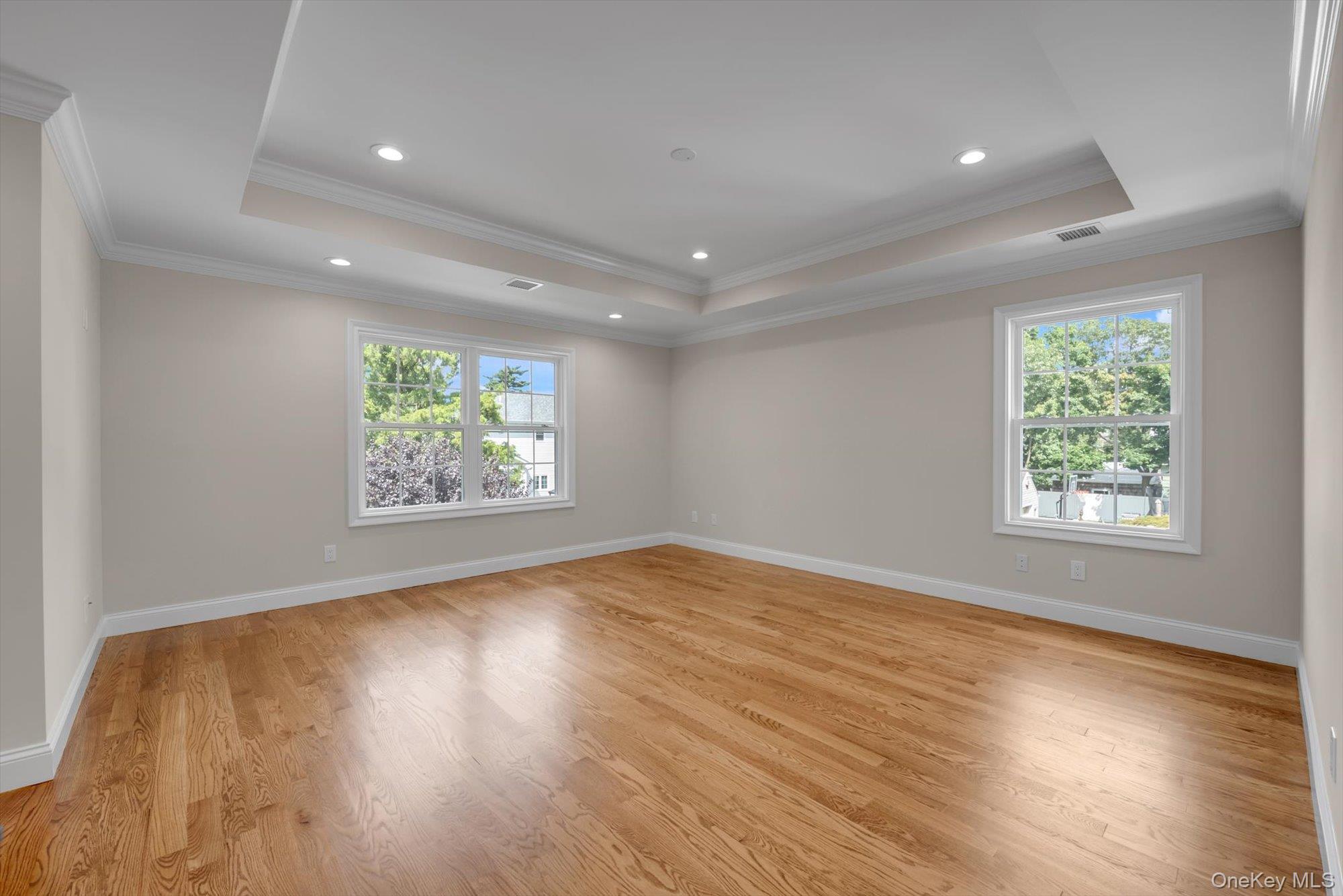 2351 Amherst Street — photo 13