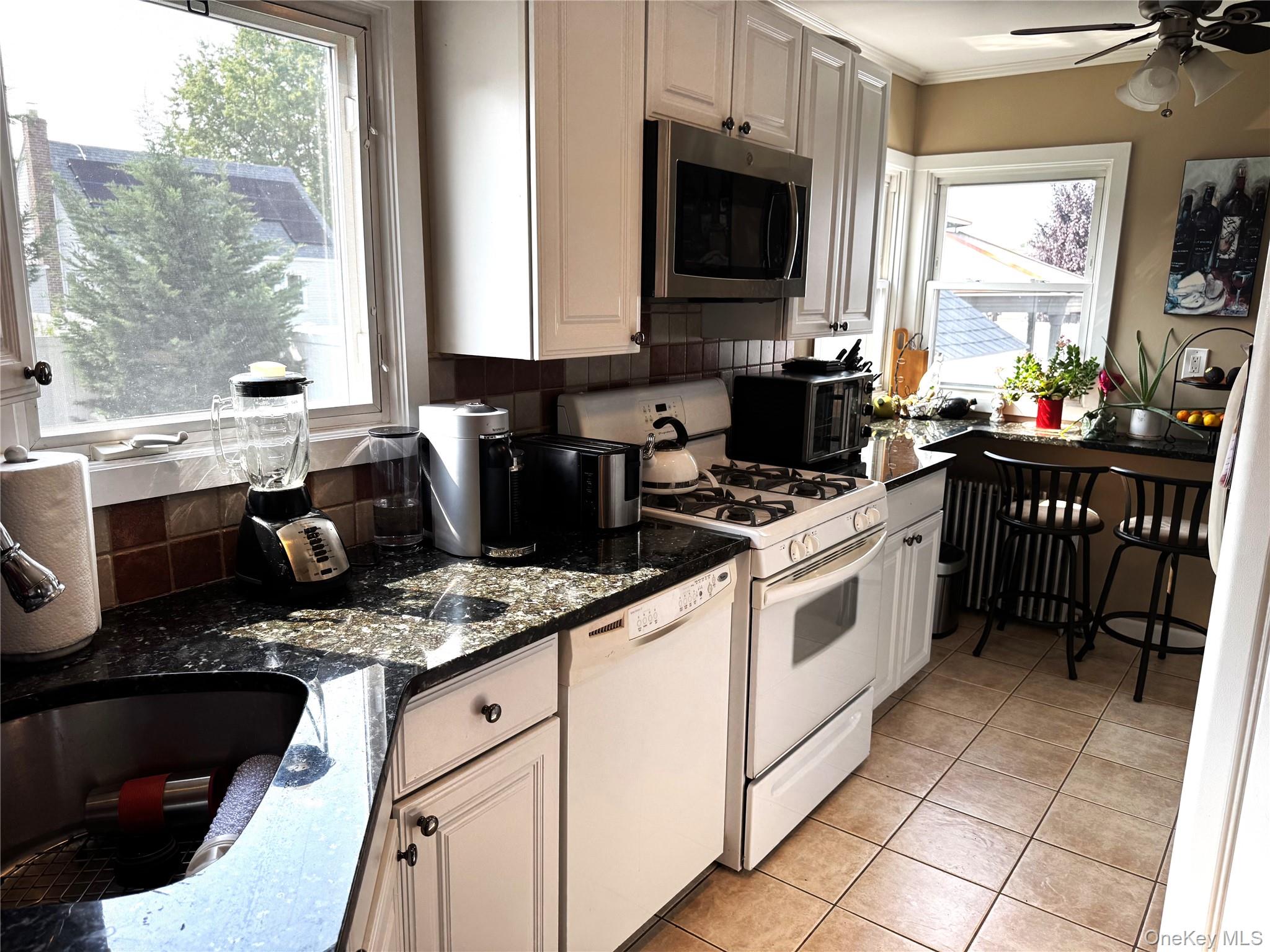 2312 Maple Street — photo 3
