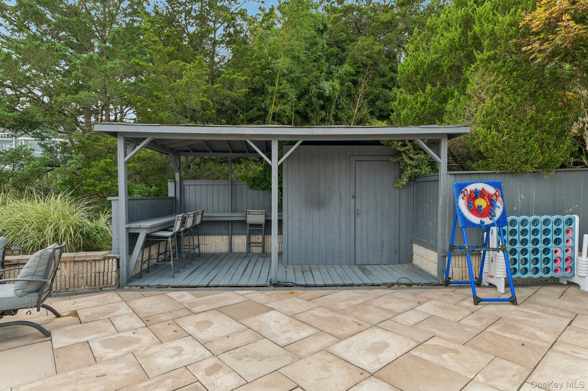 588 E. Long Beach Road — photo 35