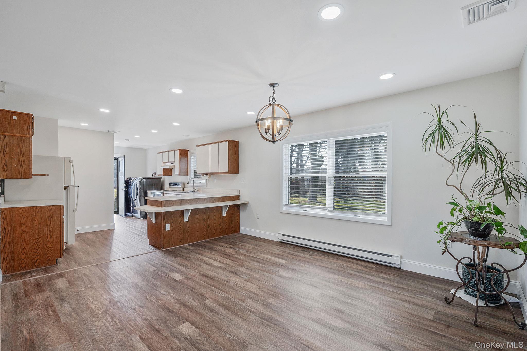 72 Locust Avenue — photo 8