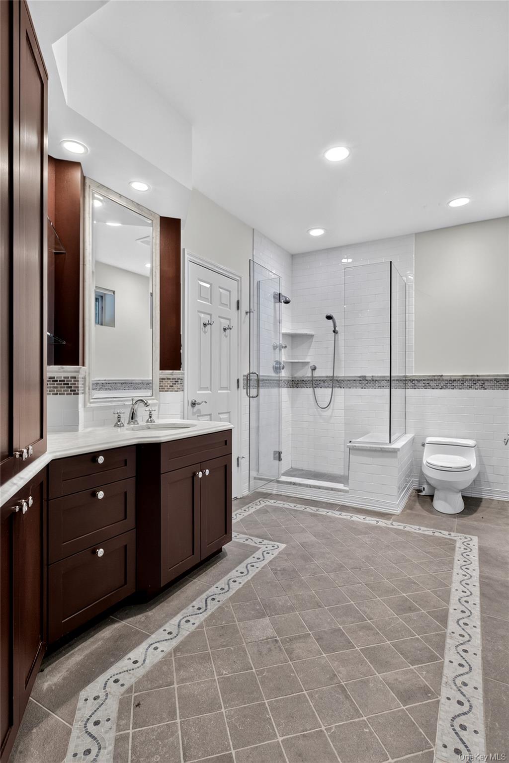 63 Charney Court — photo 29