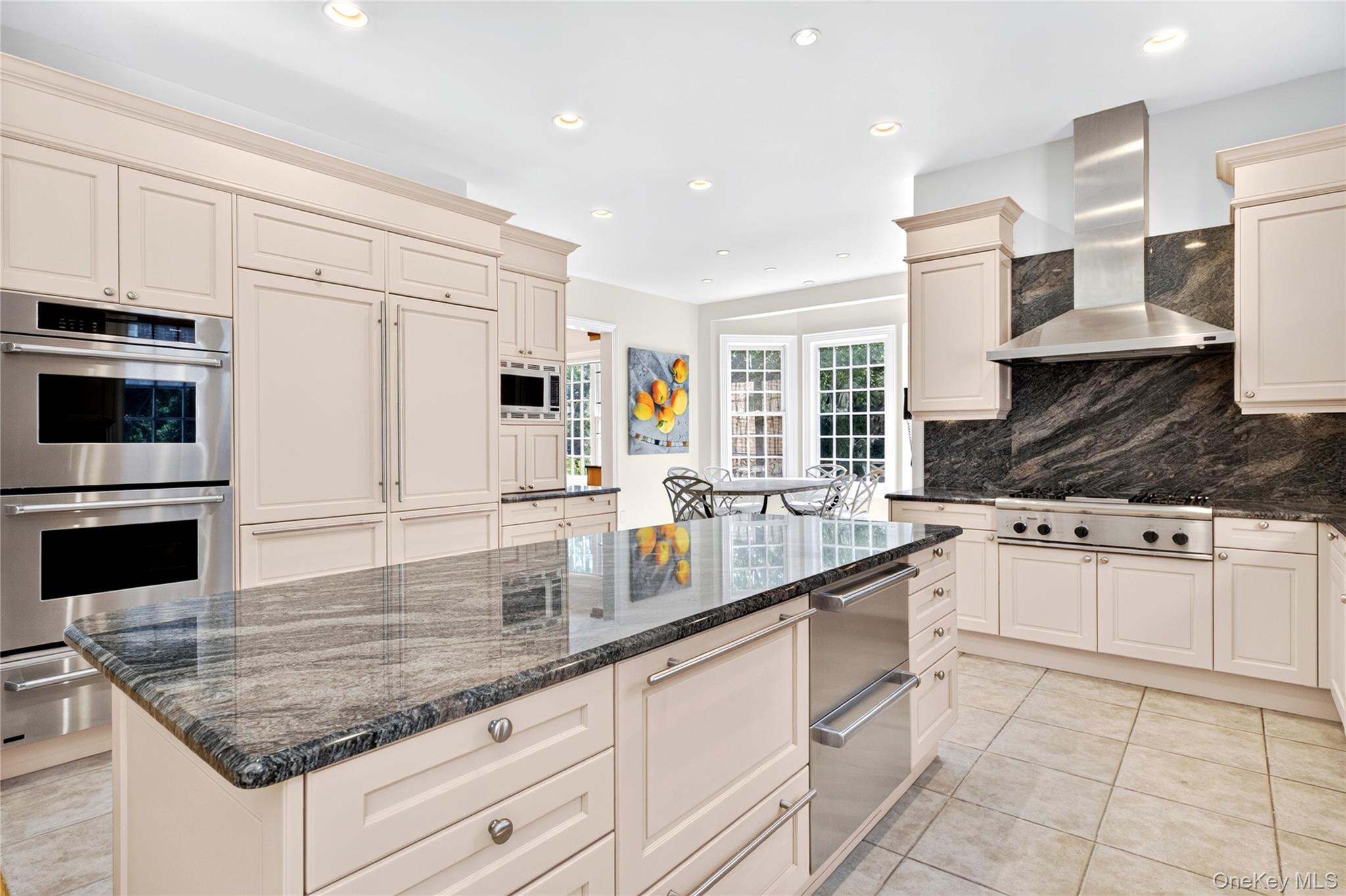 63 Charney Court — photo 8