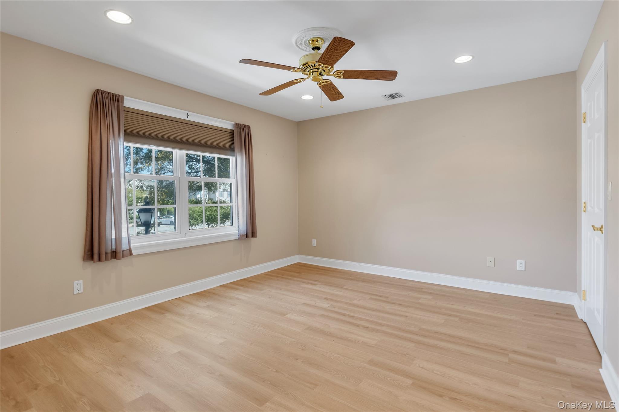 1118 Savoy Drive — photo 7
