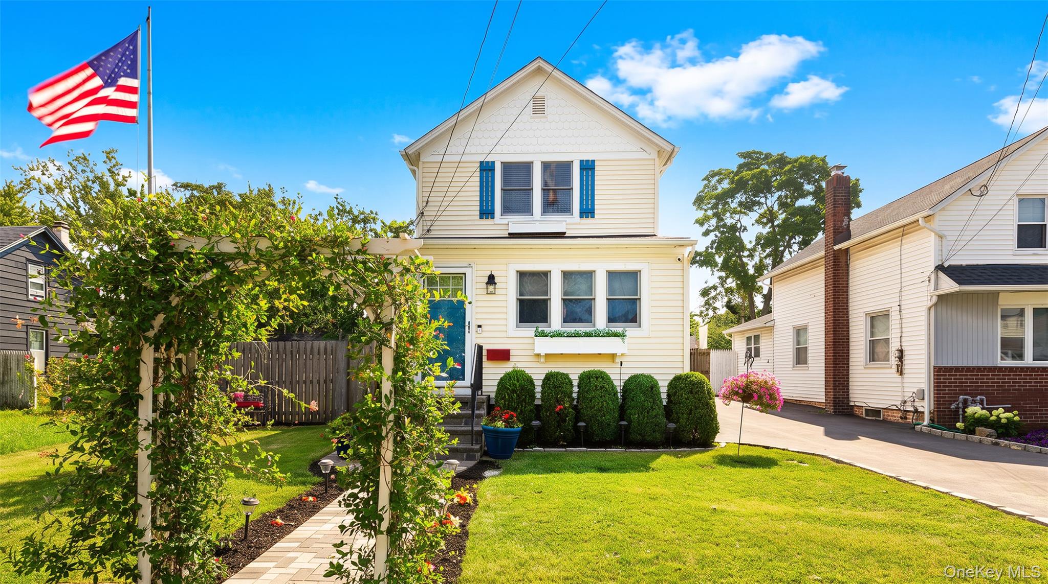 27 Wood Avenue