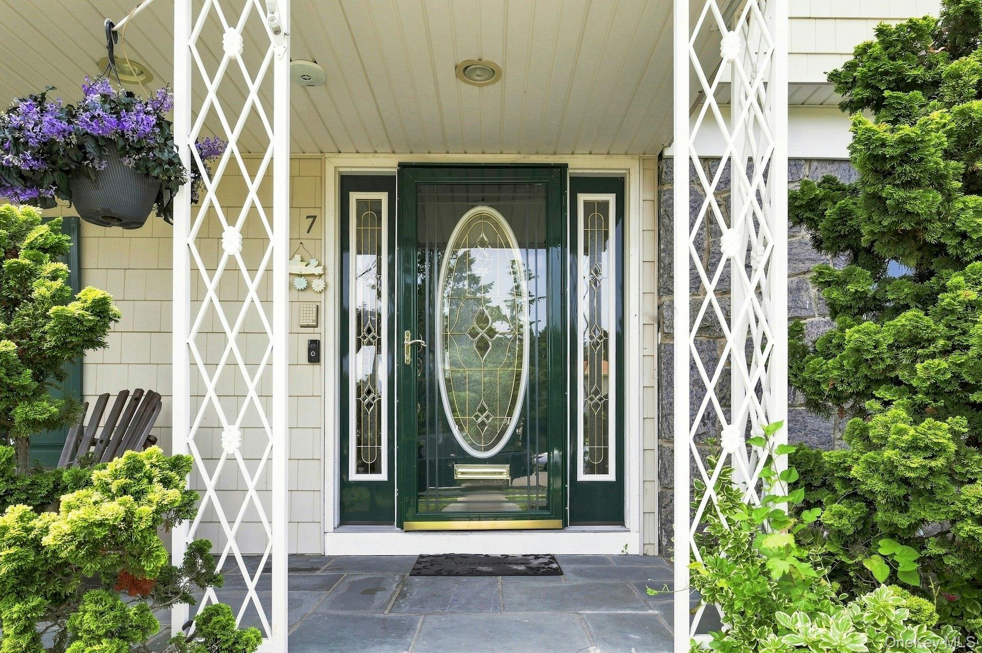 7 Herkimer Avenue — photo 4