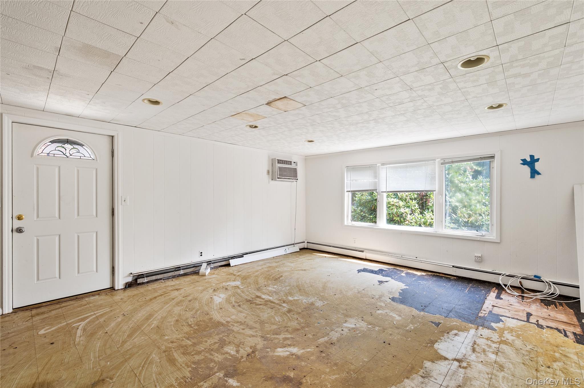14 Marlan Court — photo 4