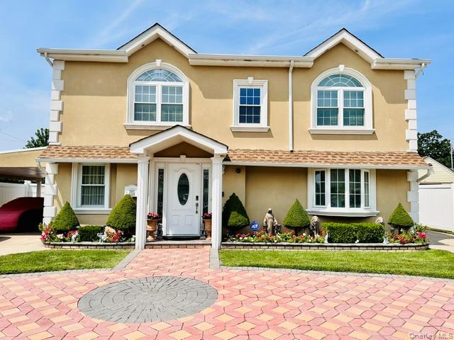 626 Wyngate Drive, Valley Stream