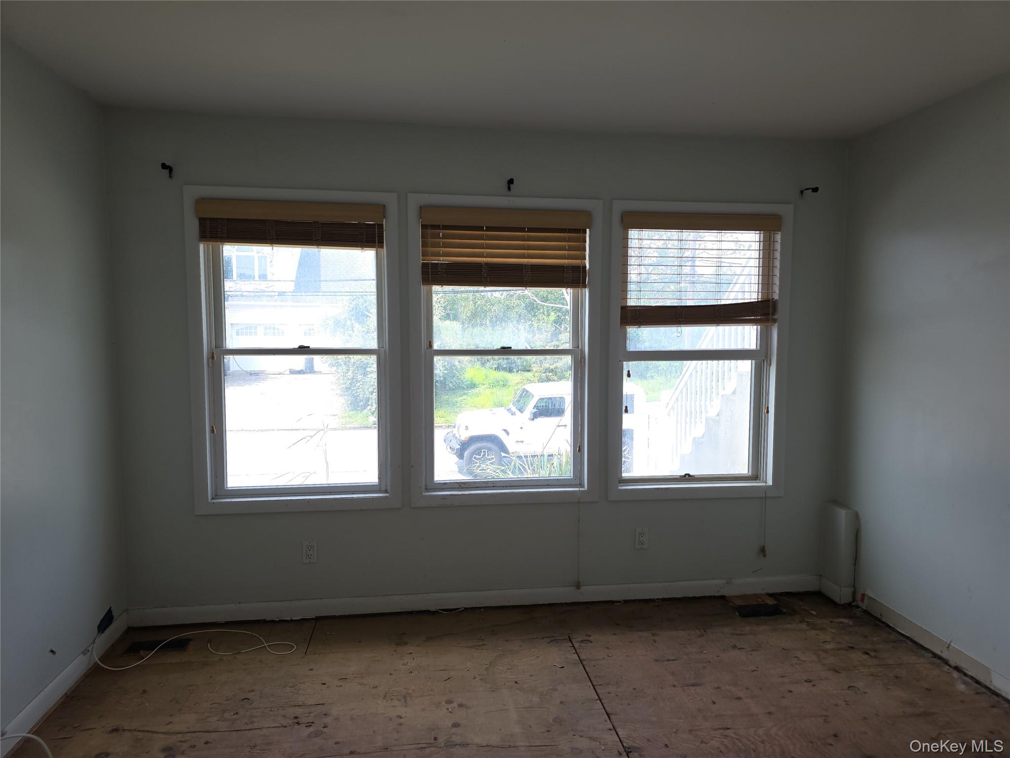 2871 Shore Road — photo 10