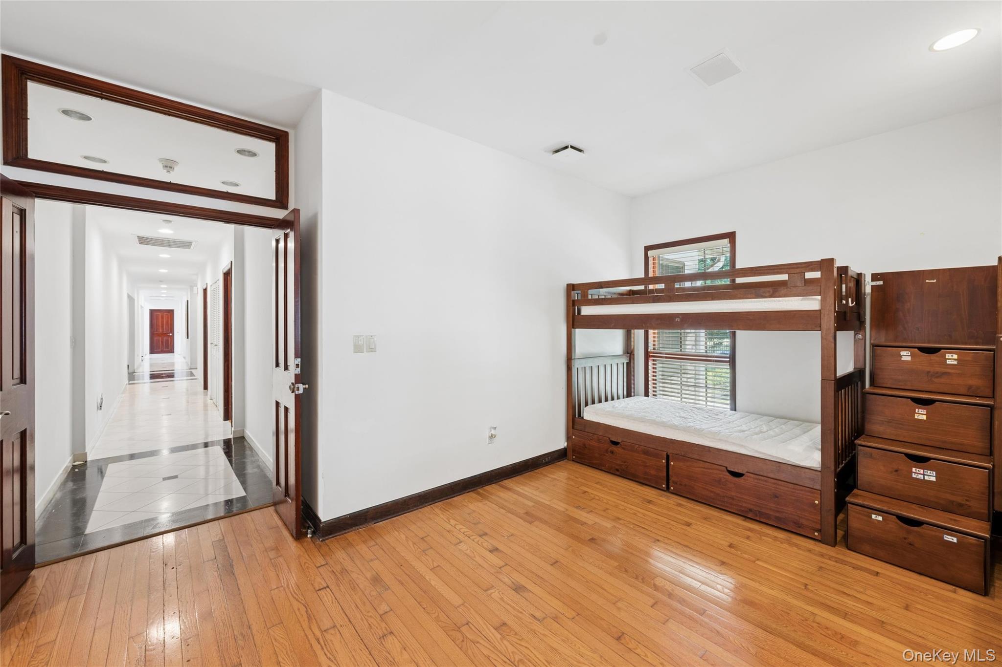 1 Engineers Road — photo 14