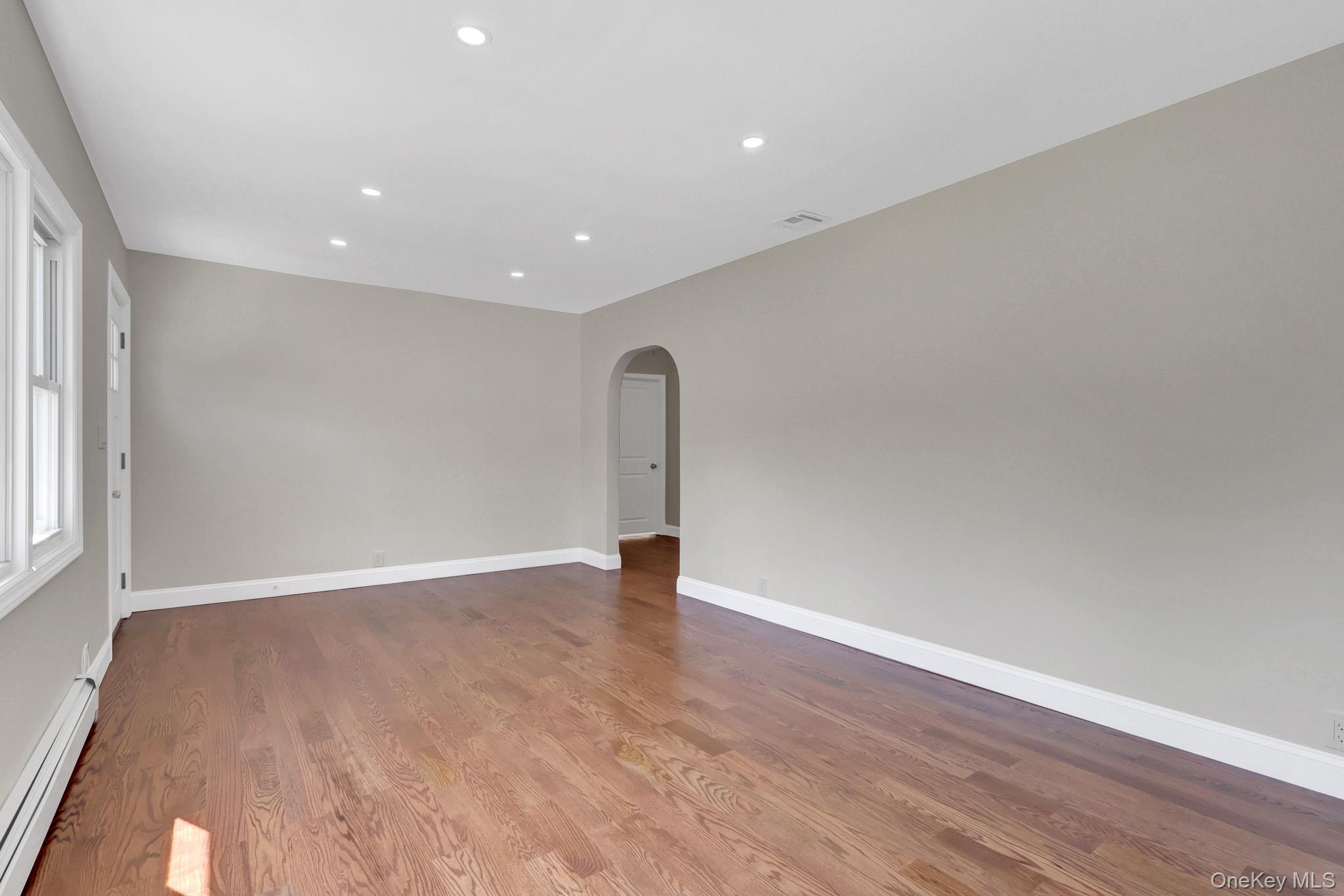 71 Valentine Avenue — photo 5