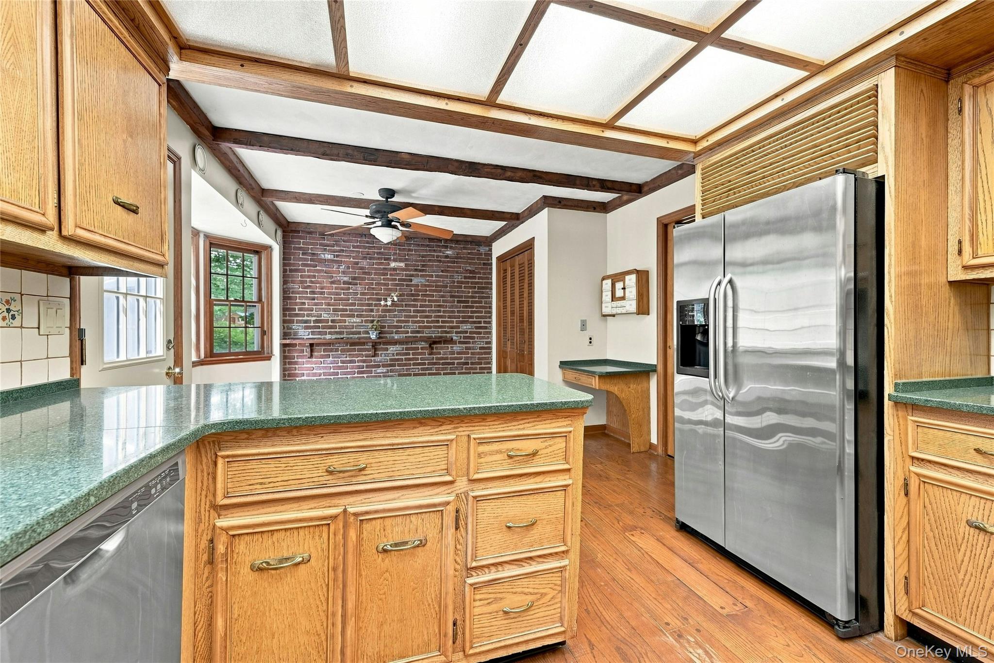 31 Sands Lane — photo 11