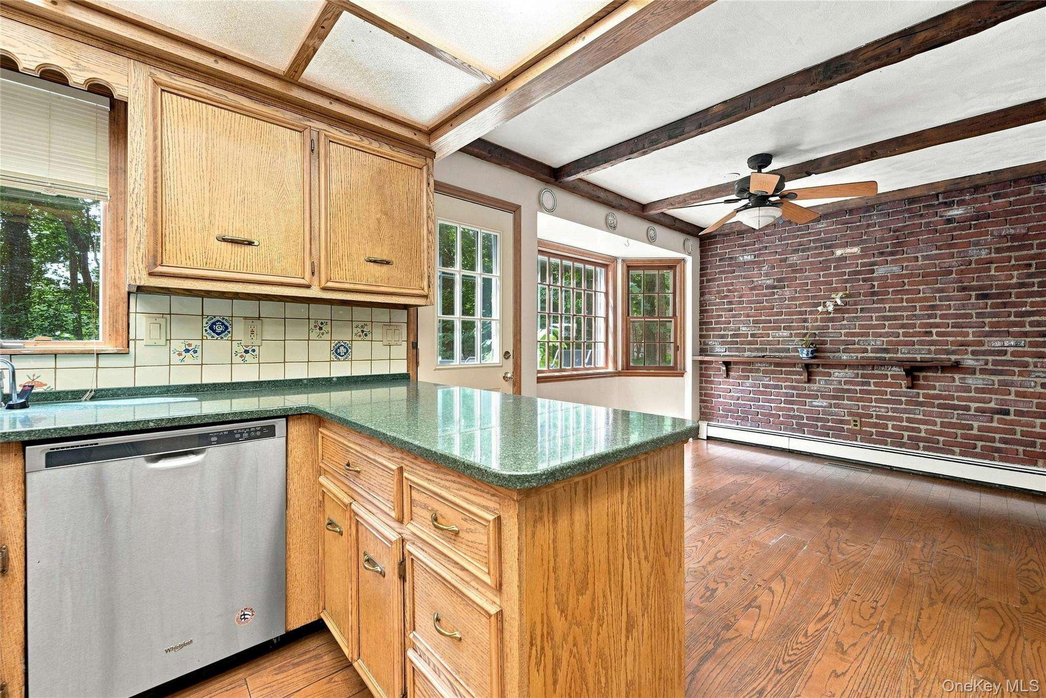 31 Sands Lane — photo 12