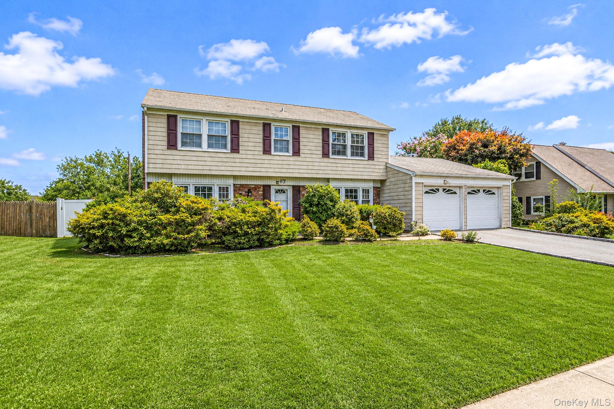 67 Lakeside Avenue