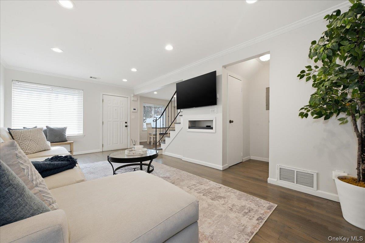 47 Alhambra Drive — photo 12