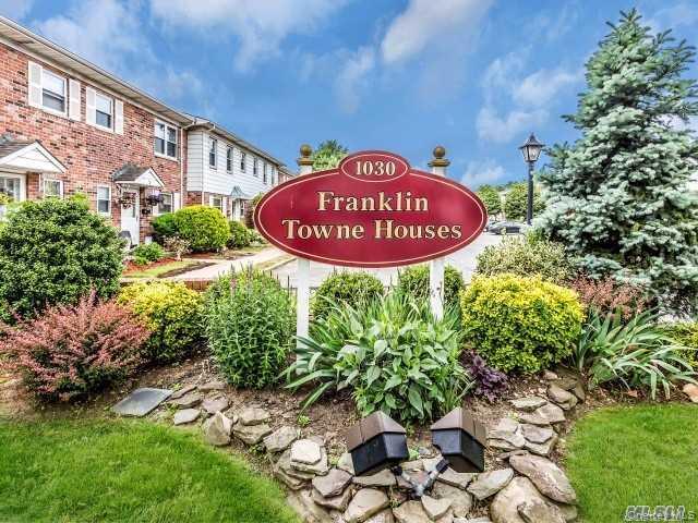 1030 Franklin Avenue #25, Valley Stream