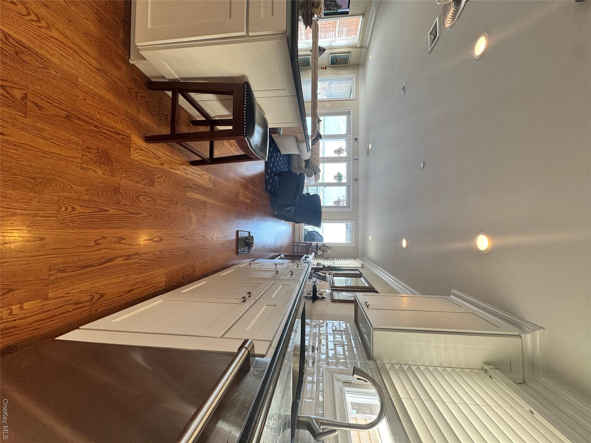 839 Park Avenue — photo 8