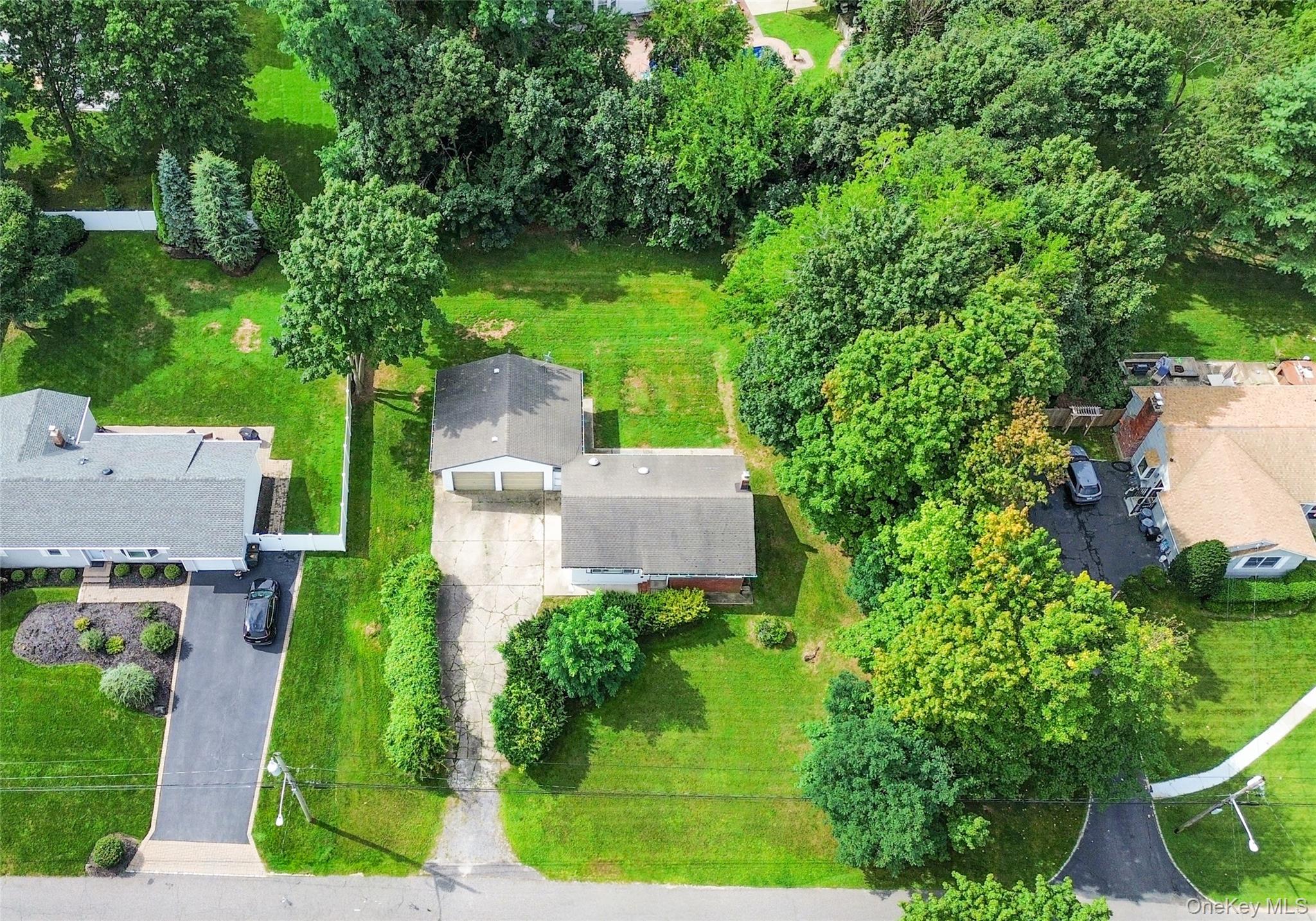 38 Sams Path, Rocky Point