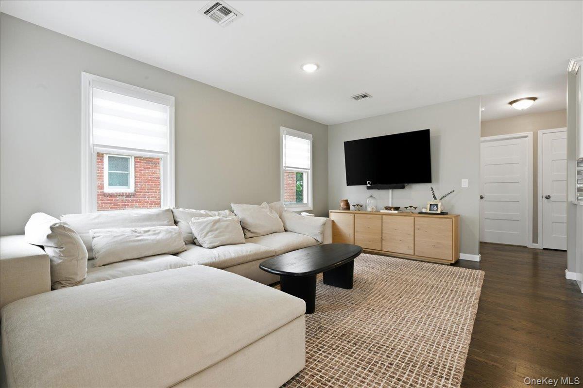 47 Fendale Street — photo 2