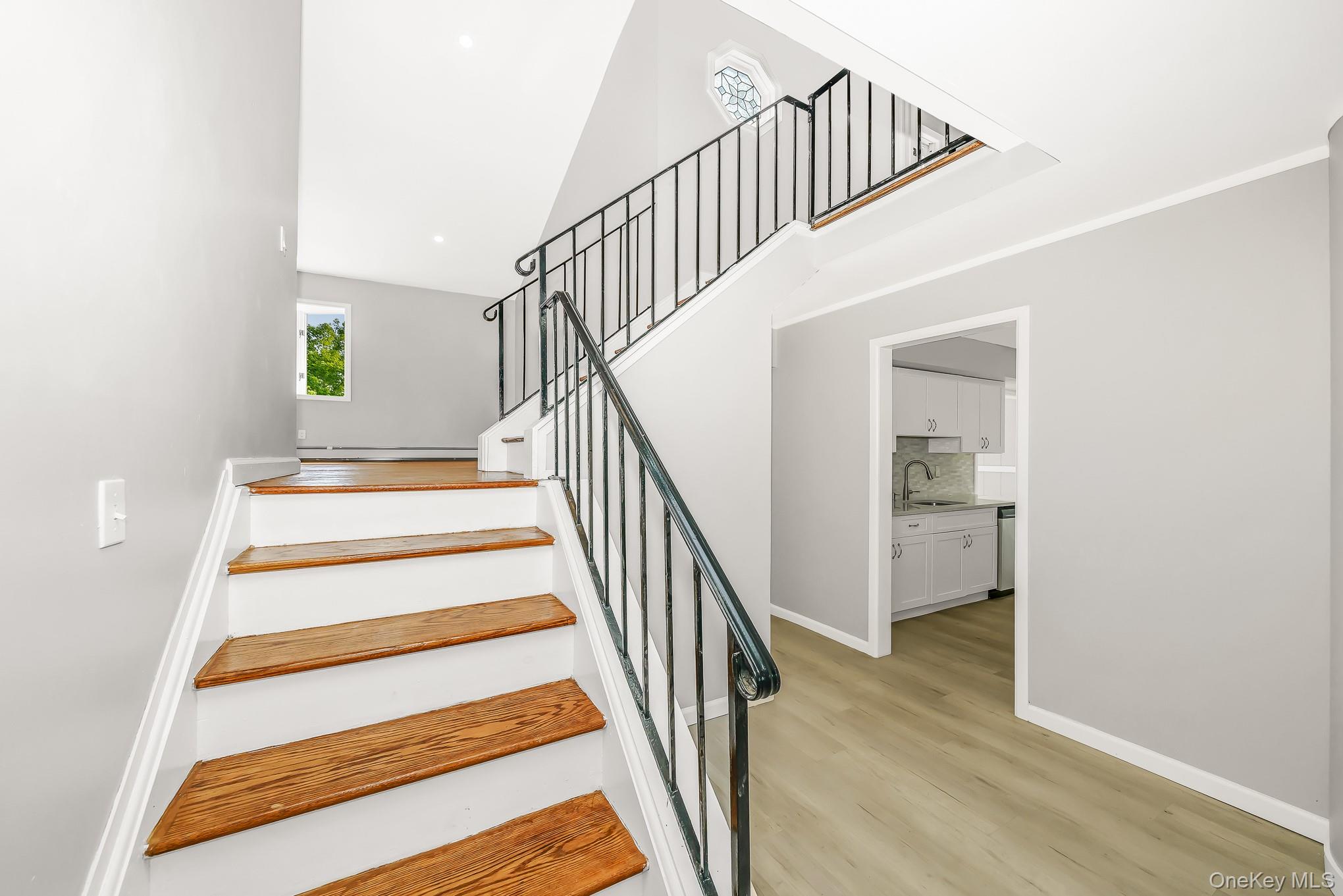 70 Woodview Lane — photo 15