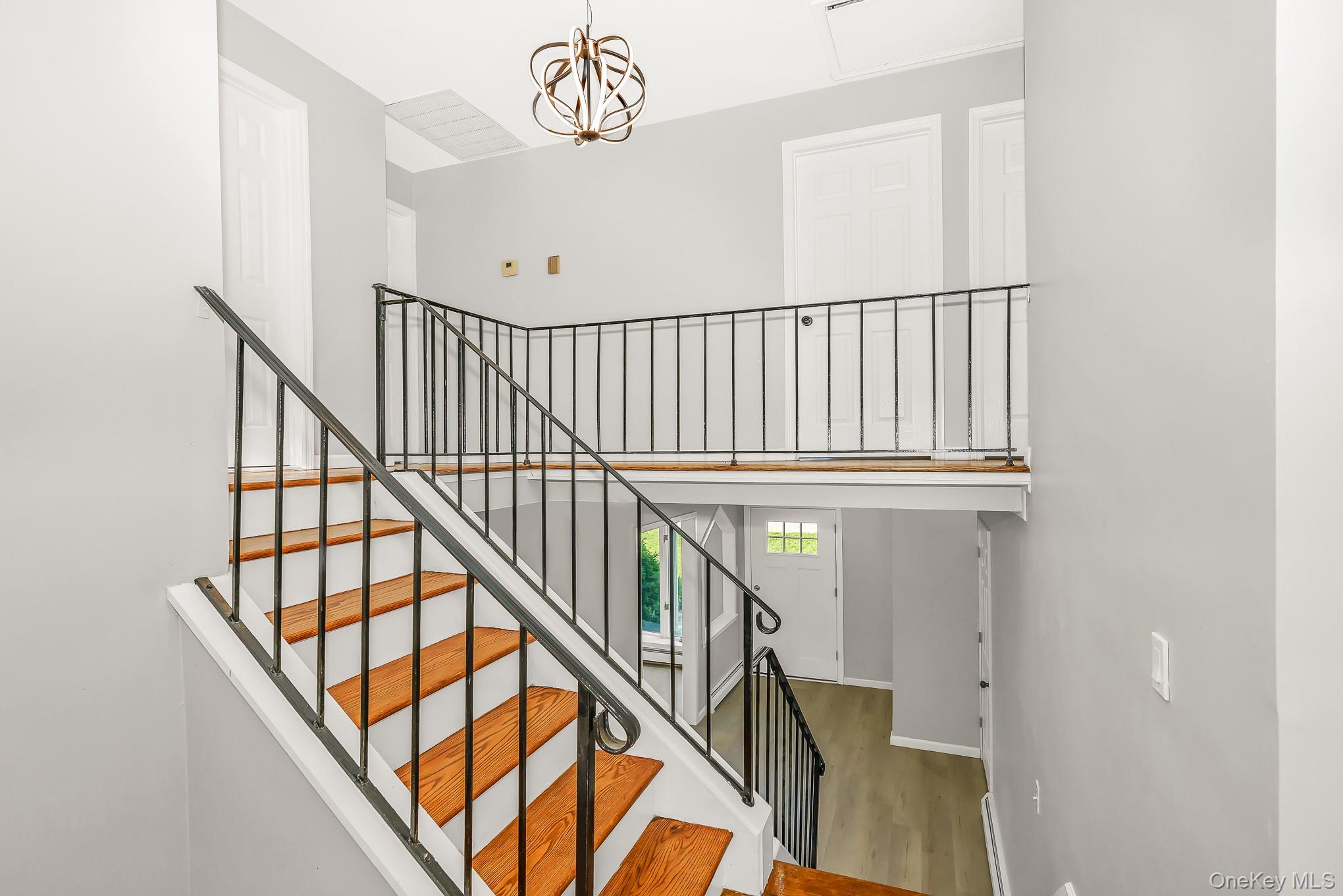 70 Woodview Lane — photo 18