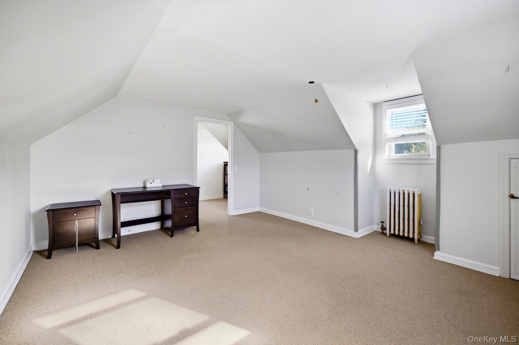 837 Edward Street — photo 28