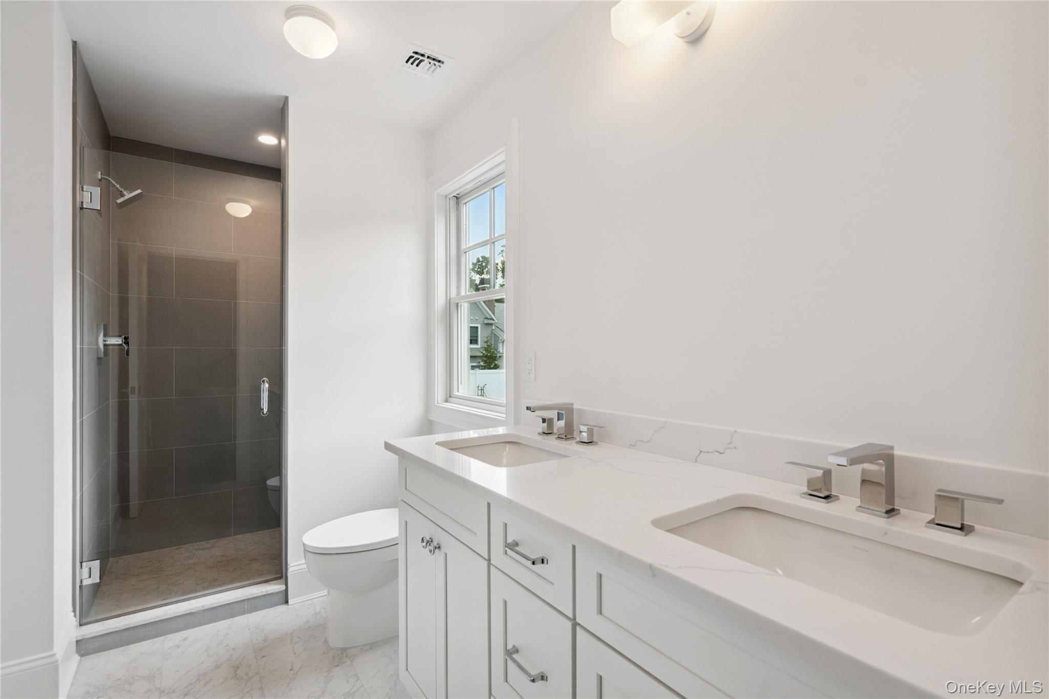 44 Plainview Road — photo 33