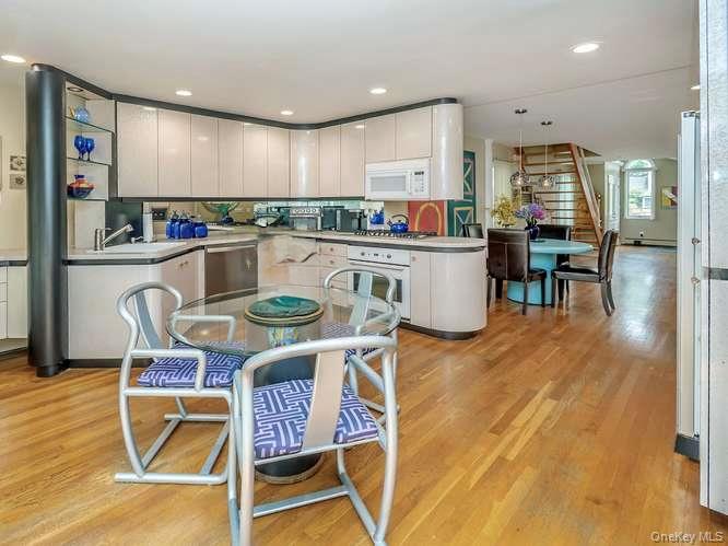 3 Woodland Avenue — photo 11