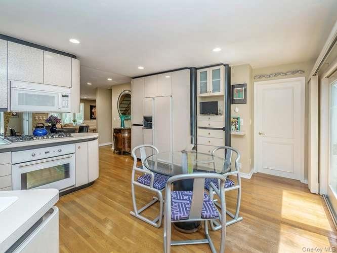 3 Woodland Avenue — photo 12