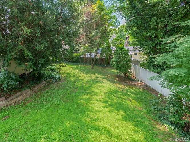 3 Woodland Avenue — photo 28