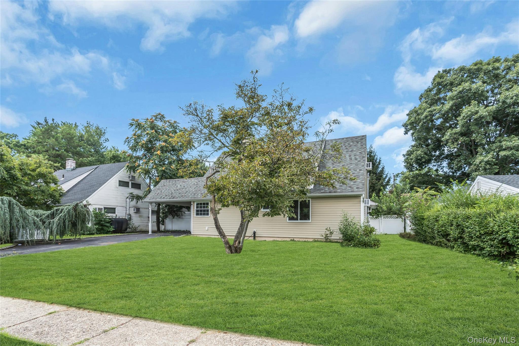 36 Atlas Lane — photo 2