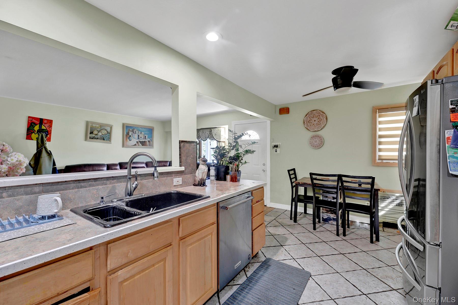 1537 Madison Street — photo 7