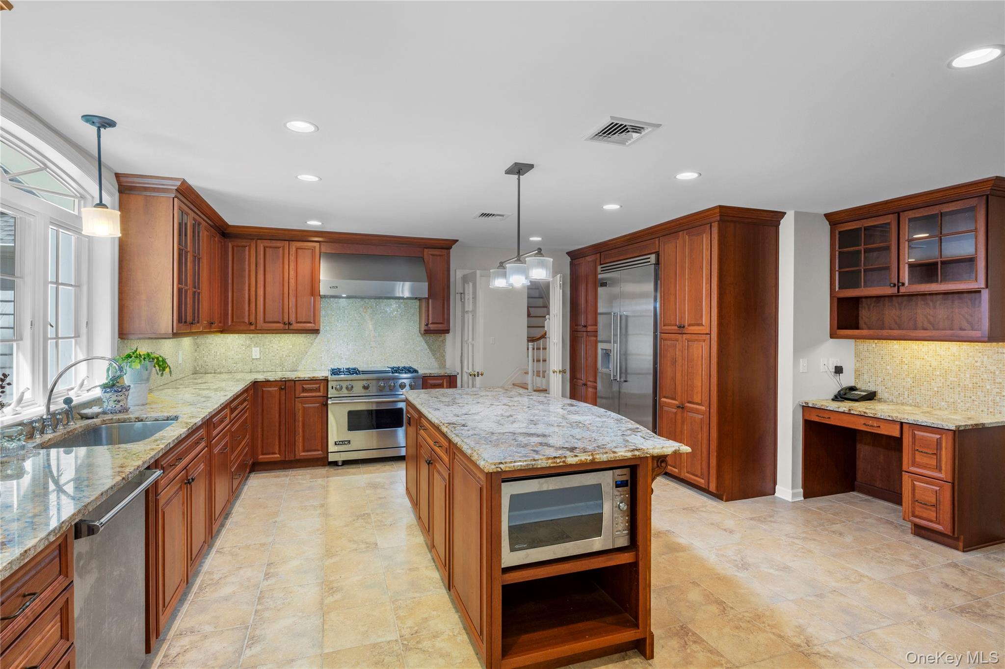 23 Cliff Road — photo 18