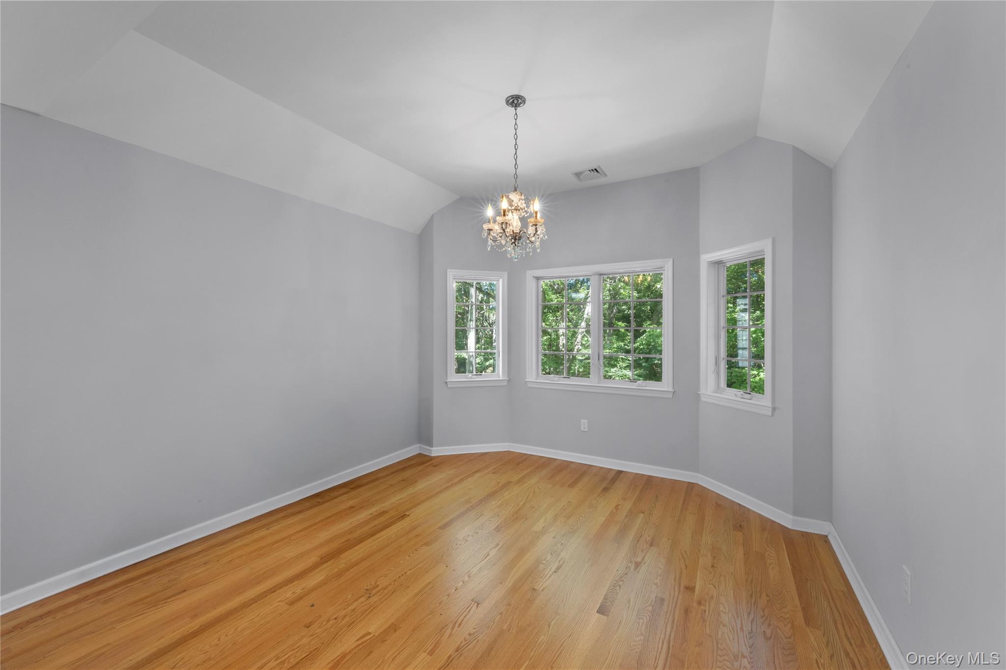 23 Cliff Road — photo 27