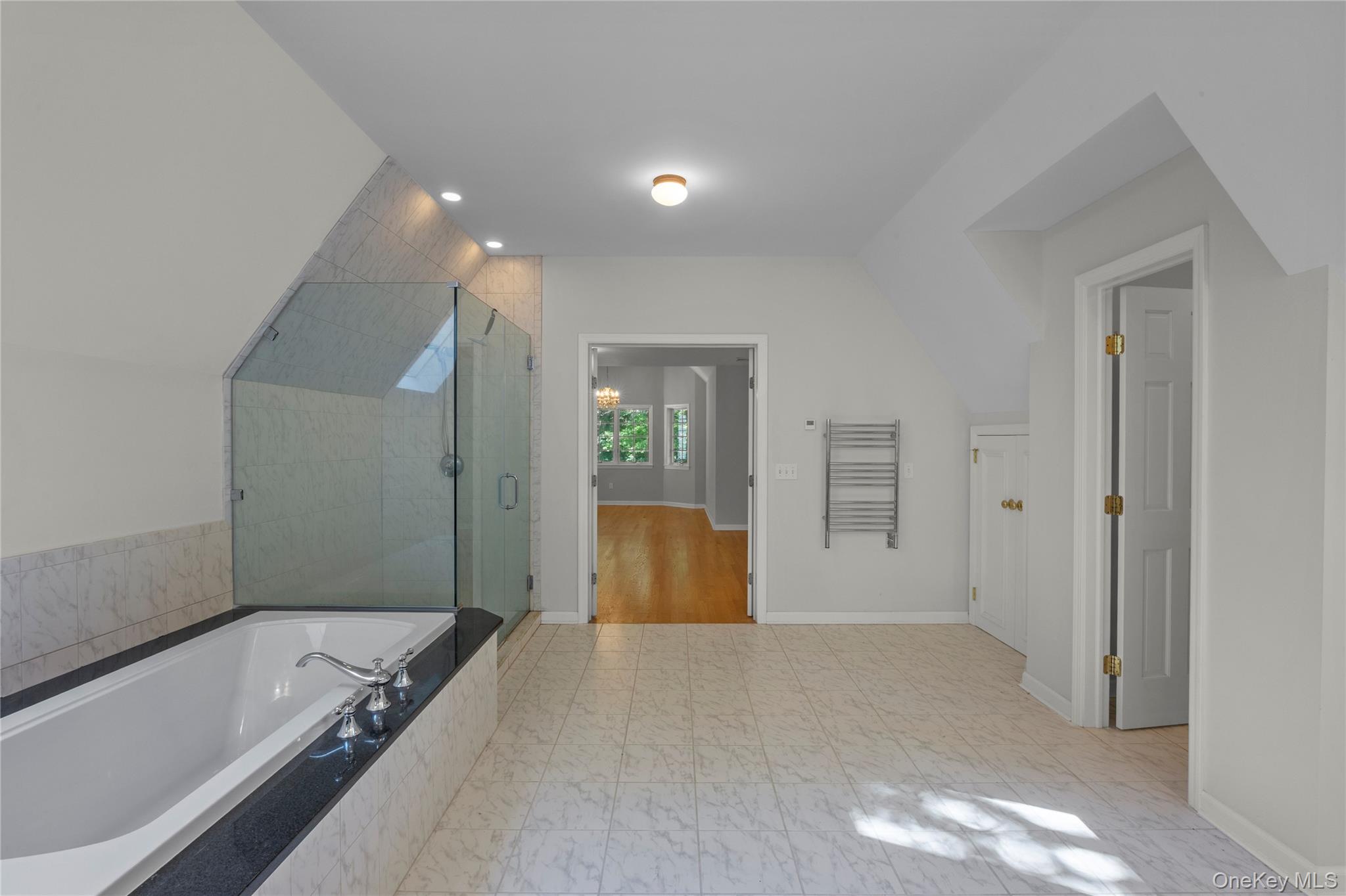 23 Cliff Road — photo 31