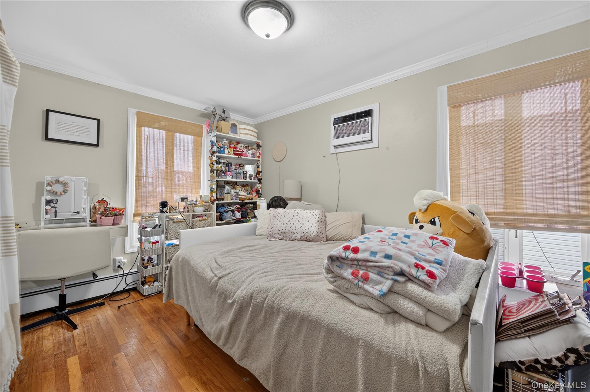 103 Motor Avenue — photo 11