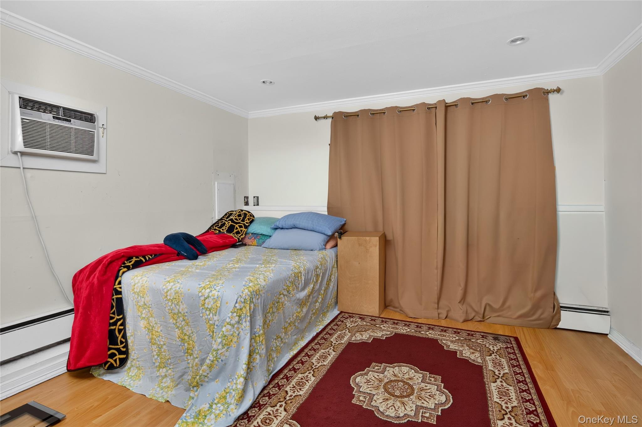 103 Motor Avenue — photo 12