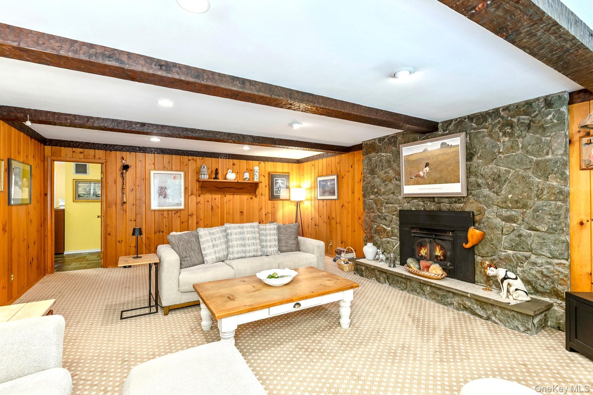 1 Valleywood Court — photo 8