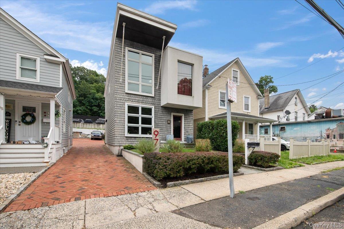 97 Pine Hollow Road